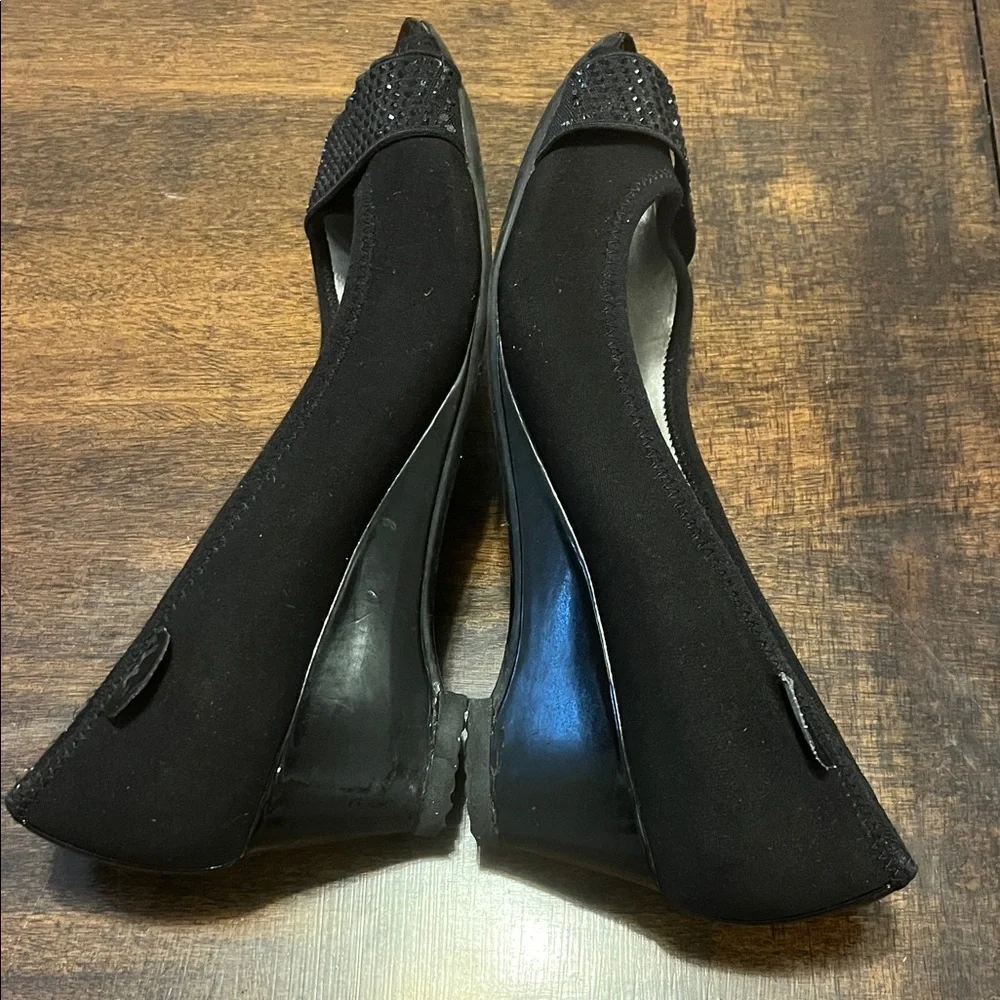 Anne Klein Sport Black Peep Toe Heels - Picture 12 of 14